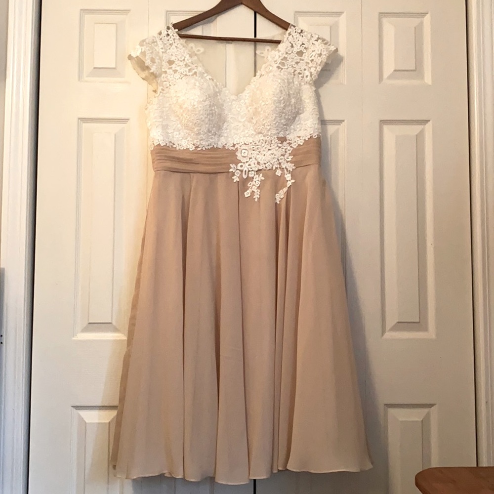 Tea length formal dress